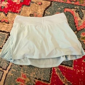 LULULEMON ICING BLUE PLAY OFF THE PLEATS SKIRT